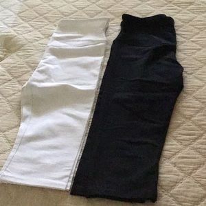 Bundle of NWOT Yummie Capri leggings